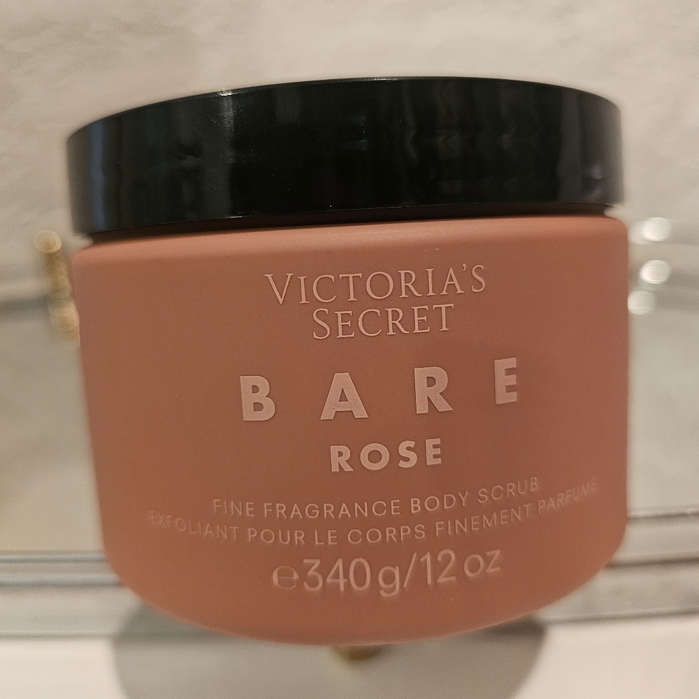 WOMEN'S NEW WITH OUT  BOX VICTORIA SECRET  BARE ROSE BODY CARE